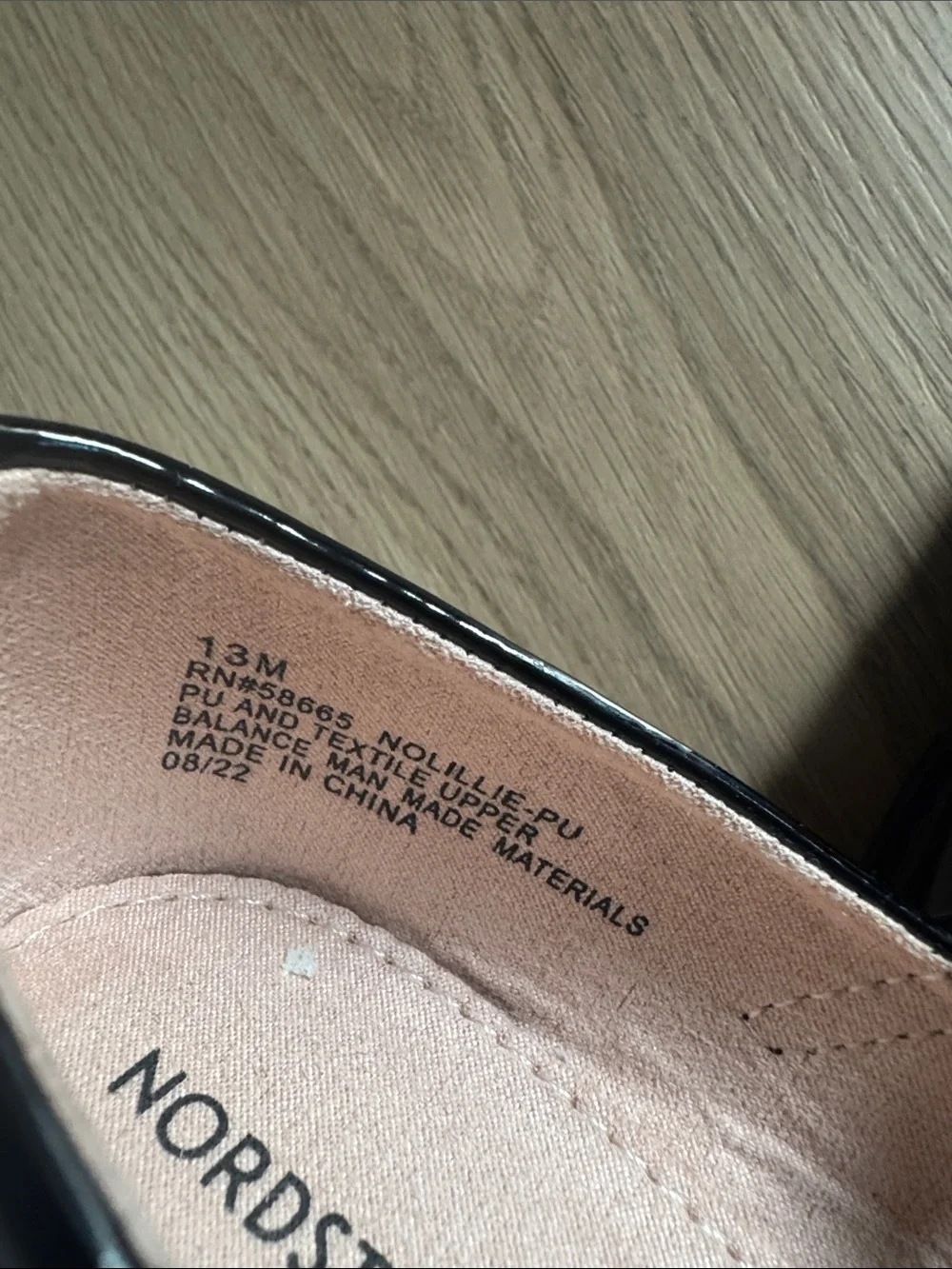 Nordstrom Girls Black Patent Mary Jane with Velvet Bow